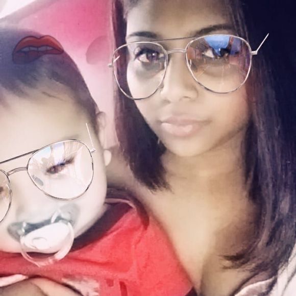 Meet your Posher, Lisa - Picture 1 of 1